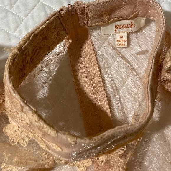 Top - Picture 6 of 6